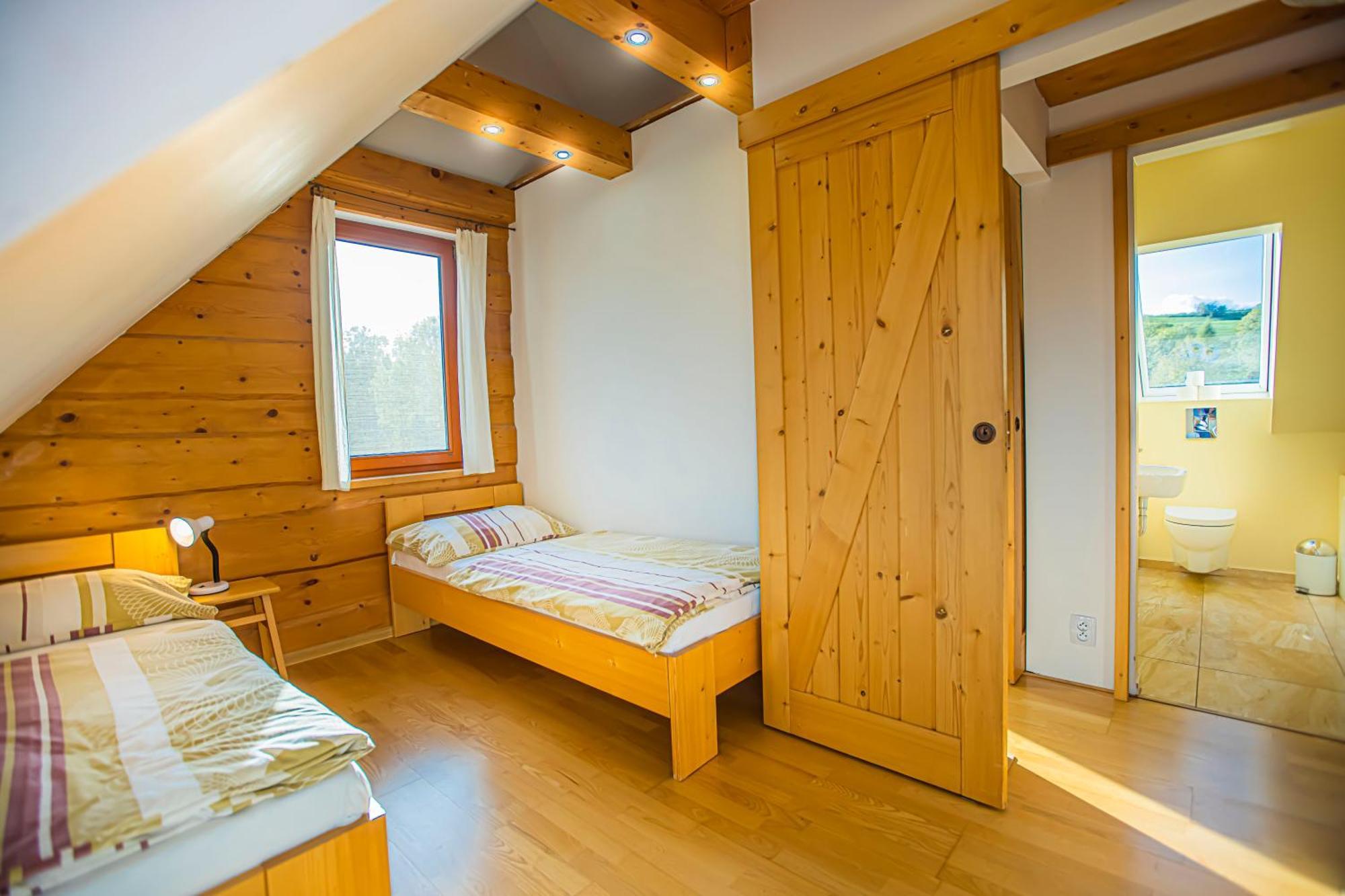 Holiday Raj Besenova Ngoại thất bức ảnh